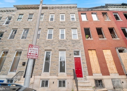 610 N Arlington Avenue - Photo 1