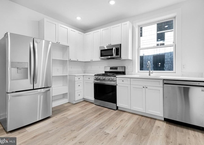 1712 3rd Street Nw - Photo 1