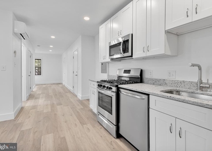 1353 Nicholson Street Nw - Photo 1