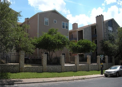 2414 Longview Street - Photo 1