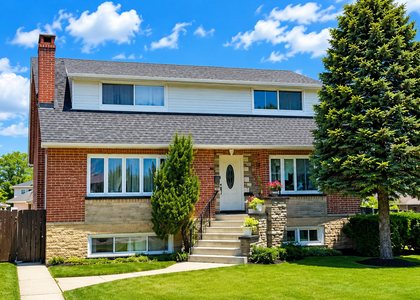 4824 S Lotus Avenue - Photo 1