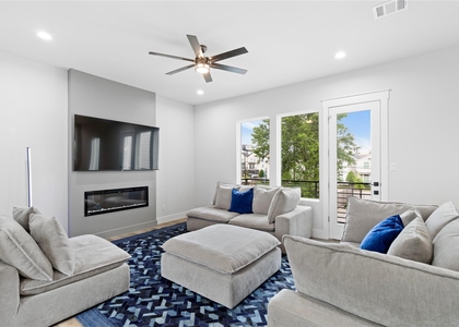 2508 Gray Street - Photo 1