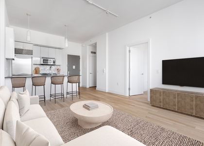 554 West 54th Street - Photo 1