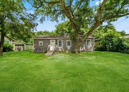 915 S Shanks Street - Photo 1