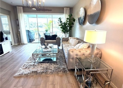 8736 Querce Court - Photo 1