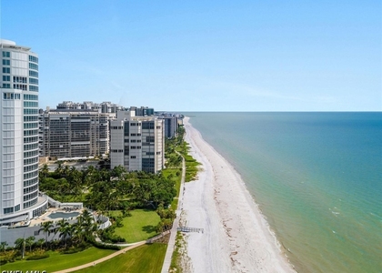 555 Park Shore Drive - Photo 1