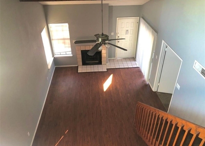 200 Pecan Drive - Photo 1