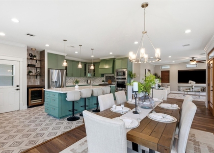 206 N Street - Photo 1