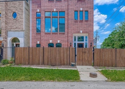 1739 Oakdale Street - Photo 1