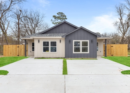 7322 Phillips Street - Photo 1