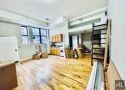 Stanton Street - Photo 1