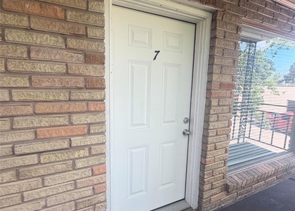 4624 Bell Street - Photo 1