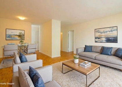 350 West 51st Street - Photo 1