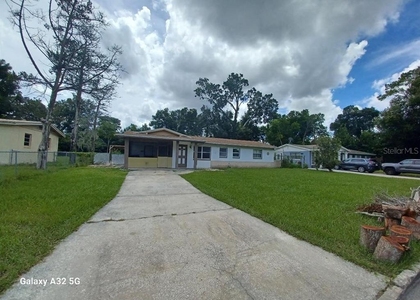 6408 Sunshine Street - Photo 1