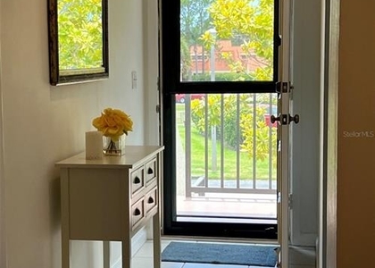 4606 Weybridge - Photo 1