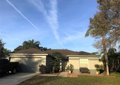 5010 44th Street W - Photo 1