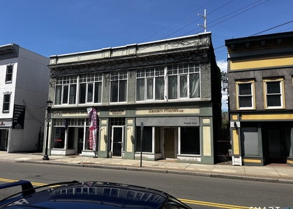17 Main Street - Photo 1