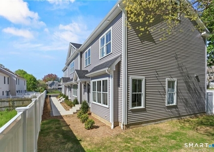 348 Halley Avenue - Photo 1