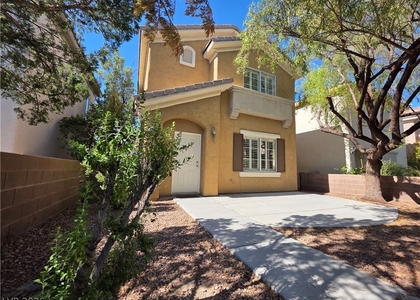 10021 Via Toro Avenue - Photo 1