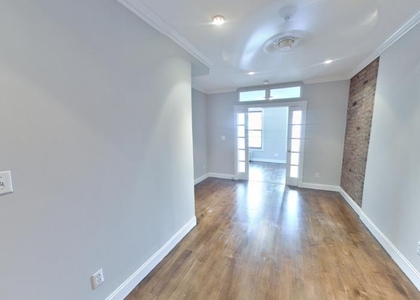 722 10th avenue  - Photo 1