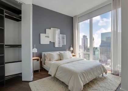 East 44th Street - Photo 1