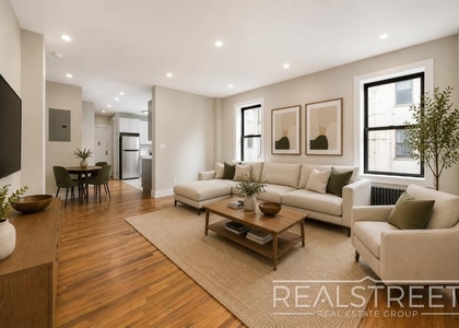 85 Eastern Parkway - Photo 1