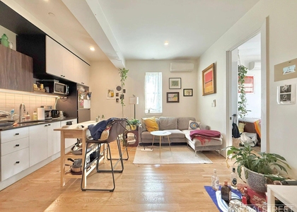 1530 Putnam Avenue - Photo 1