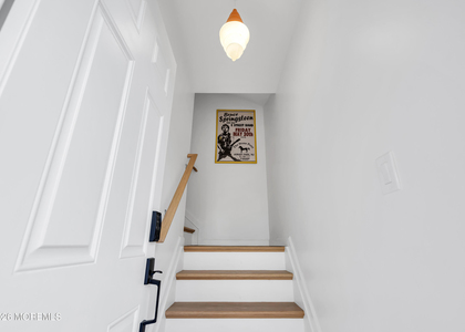 611 3rd Avenue - Photo 1