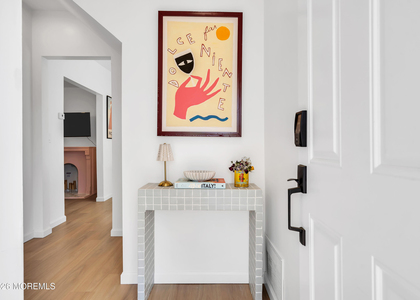 611 3rd Avenue - Photo 1