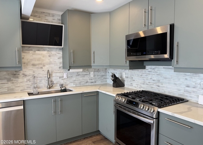 15 Beachway Avenue - Photo 1