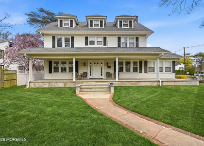 309 Cedar Avenue - Photo 1
