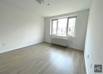 East Tenth Street - Photo 1