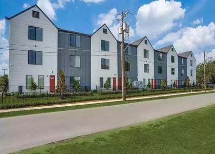 3275 Dallas Street - Photo 1