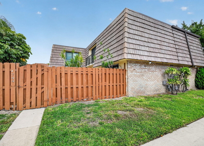 744 Springdale Circle - Photo 1