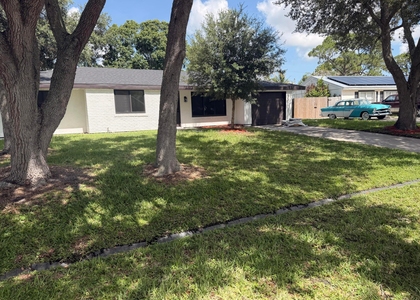 1117 Se Stewart Road - Photo 1