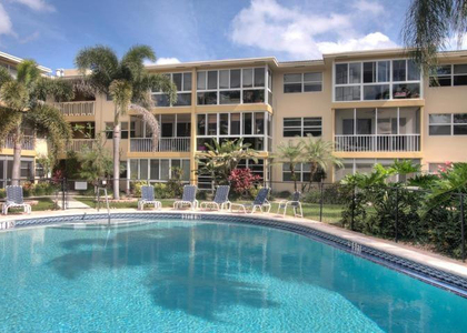 1200 Sw 12th Street - Photo 1