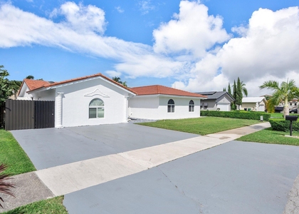 13961 Sw 156th Terrace - Photo 1