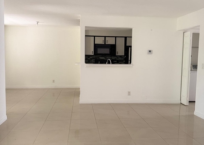 815 West Boynton Beach Bouleva - Photo 1