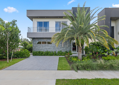 333 S Swinton Avenue - Photo 1