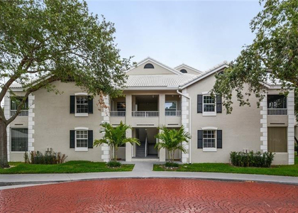 2850 N Oakland Forest Drive - Photo 1