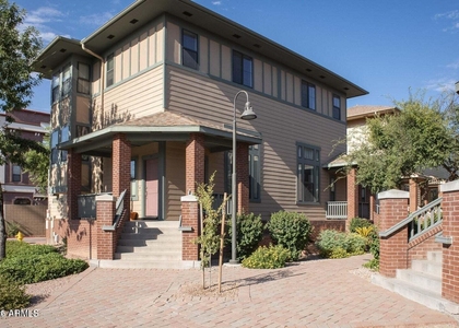 772 S Beck Avenue - Photo 1