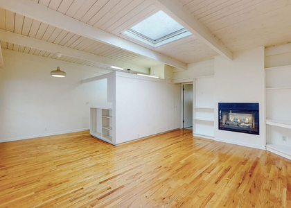 1123 10th Street - Photo 1