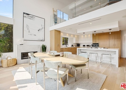 302 Ashland Avenue - Photo 1