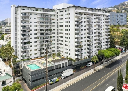 1155 N La Cienega Boulevard - Photo 1