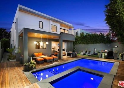736 N Curson Avenue - Photo 1