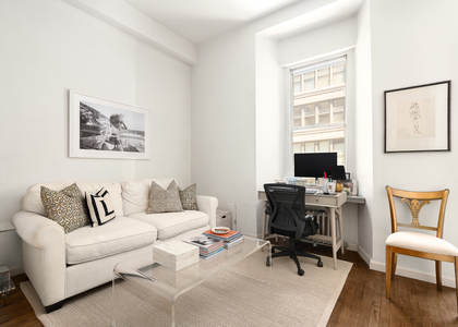 4 Lexington Ave - Photo 1