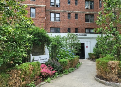 1 Broad Parkway - Photo 1