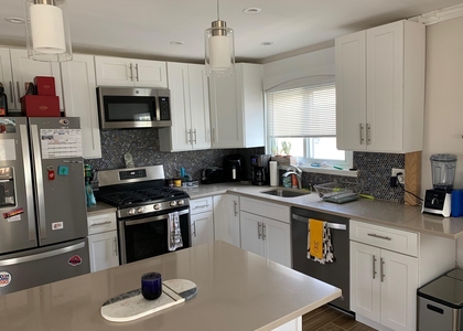 533 E Chester Street E - Photo 1