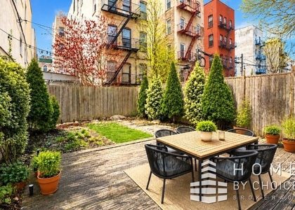 841 Dekalb Avenue - Photo 1