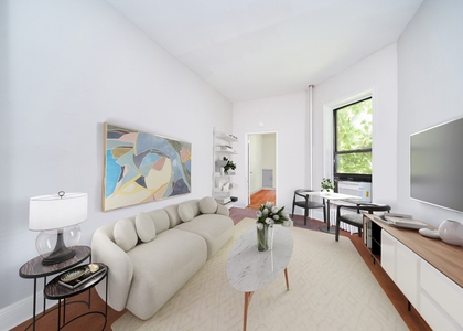 331 W 43rd Street - Photo 1